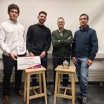De esquerda a dereita, Eloy Vázquez, Florian Michaud, Javier Cuadrado e Urbano Lugrís, cos recoñecementos obtidos por MFES nos Santander X Spain Awards da UDC e por AppGym en Maker Faire Galicia 2026.